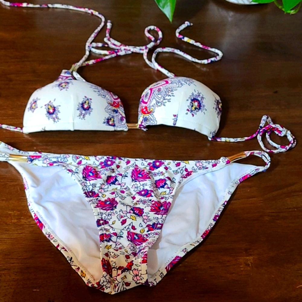 Brilliant Boho Triangle Bikini